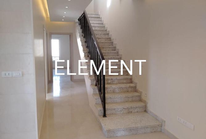 تاون هاوس للبيع في جرين سكوير، القاهرة – 268 م²، 5 غرف